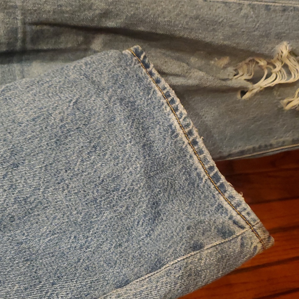 ❤️ 3 For $20 LEVI'S SIZE 28 Classic Blue Distressed Women's Jeans - Picture 7 of 14